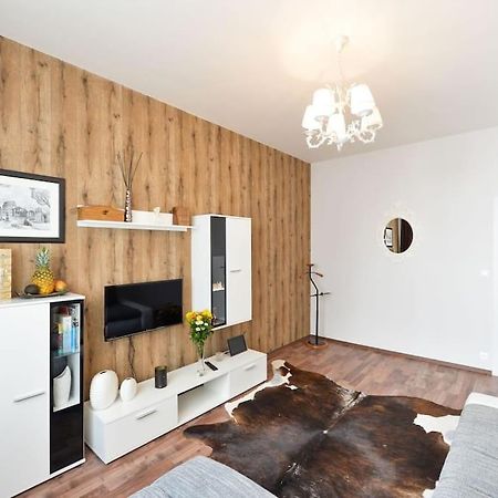Oli Apartment Prag Exterior foto