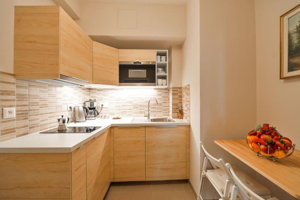 Oli Apartment Prag Exterior foto